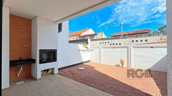 Casa Condominio em Porto Alegre, no bairro Ipanema, com 3 dormitório(s), à venda.