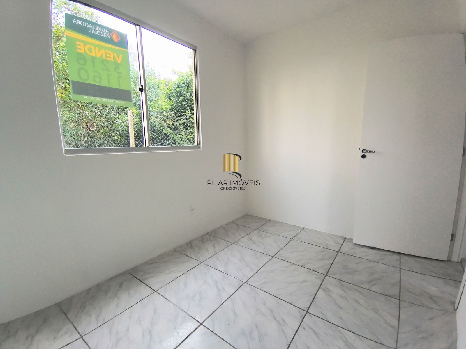 Apartamento 2 dormitórios no bairro Cavalhada