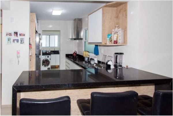 Casa Condominio para Venda - 150m², 4 dormitórios, sendo 2 suites, 2 vagas - Agronomia