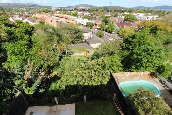 Casa para Venda - 382m², 6 dormitórios, sendo 2 suites, 4 vagas - Ipanema