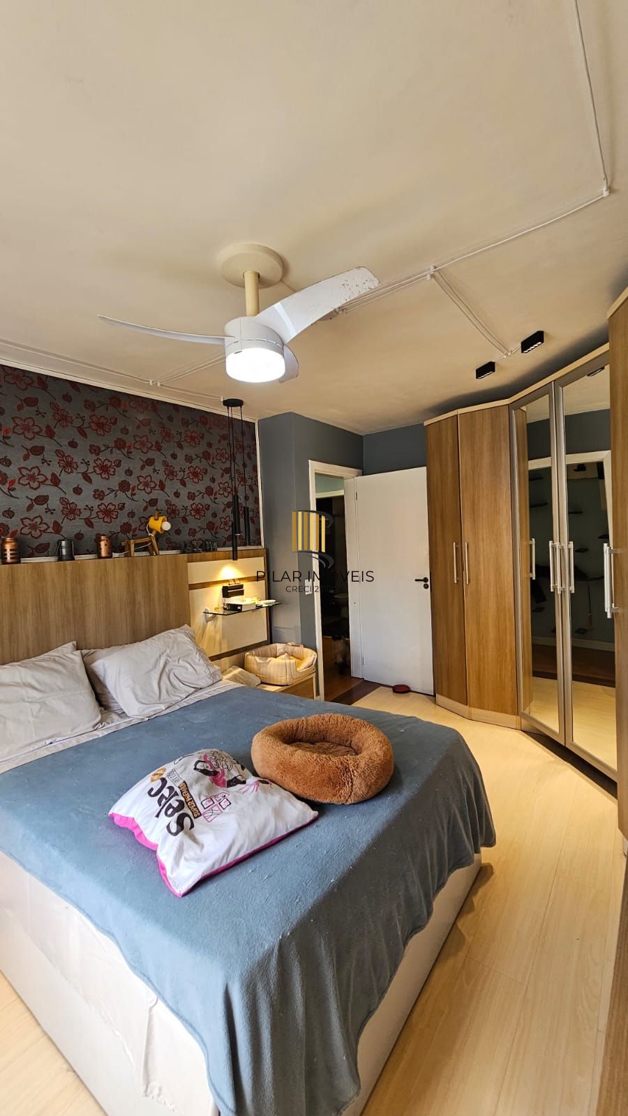 Apartamento 2 dormitórios no bairro Cristal