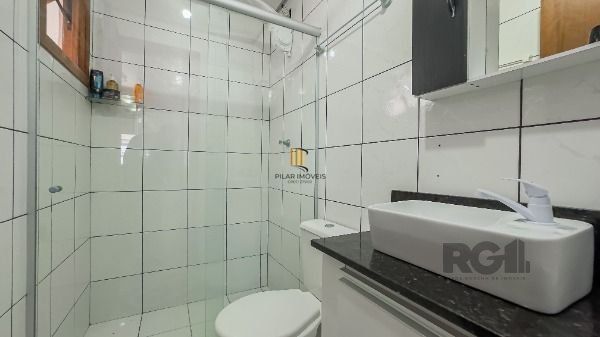 Casa 3 dormitórios no bairro Hípica