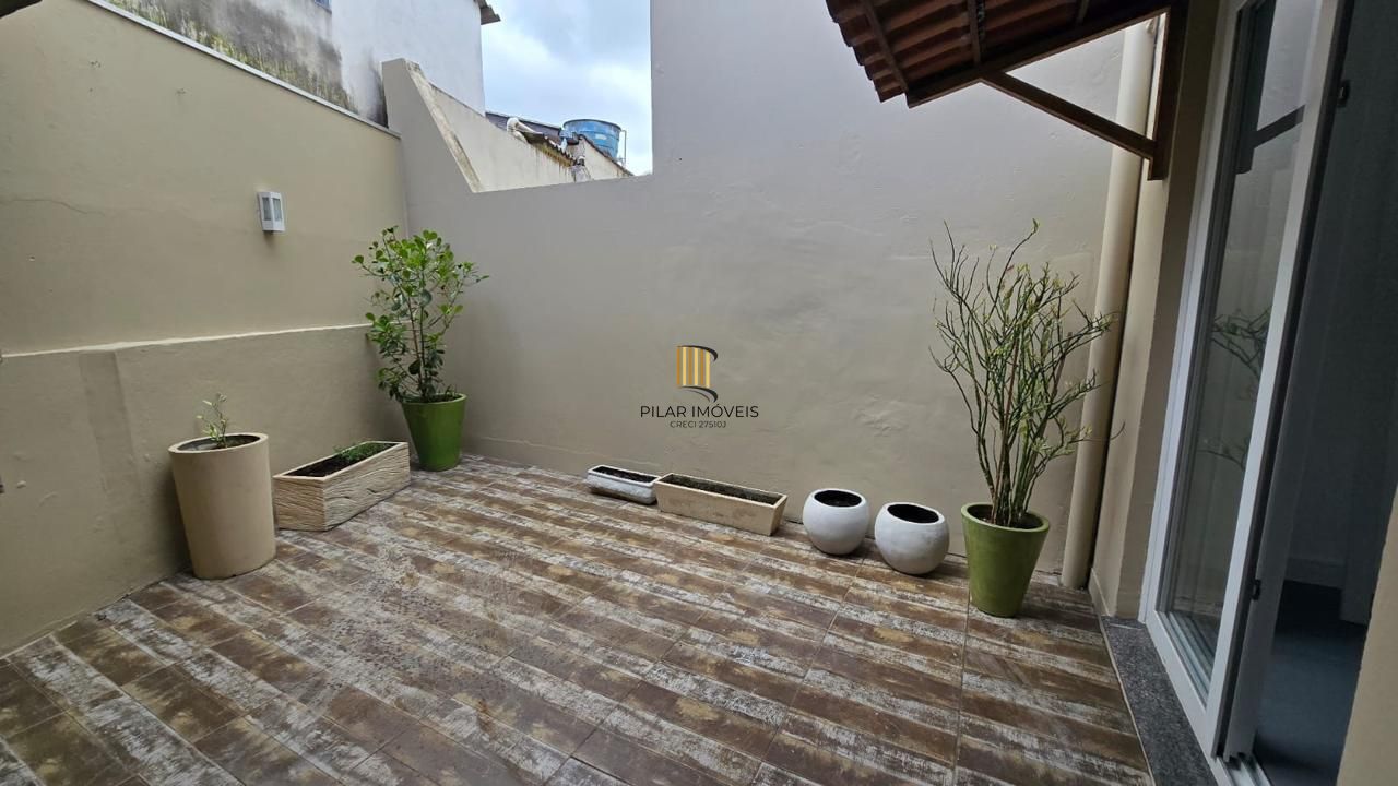 Casa de Condomínio 3 dormitórios no bairro Vila Nova