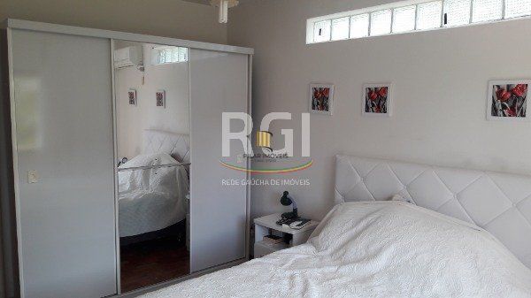 Sítio para Venda - 246m², 3 dormitórios, sendo 2 suites, 6 vagas - Vila Nova