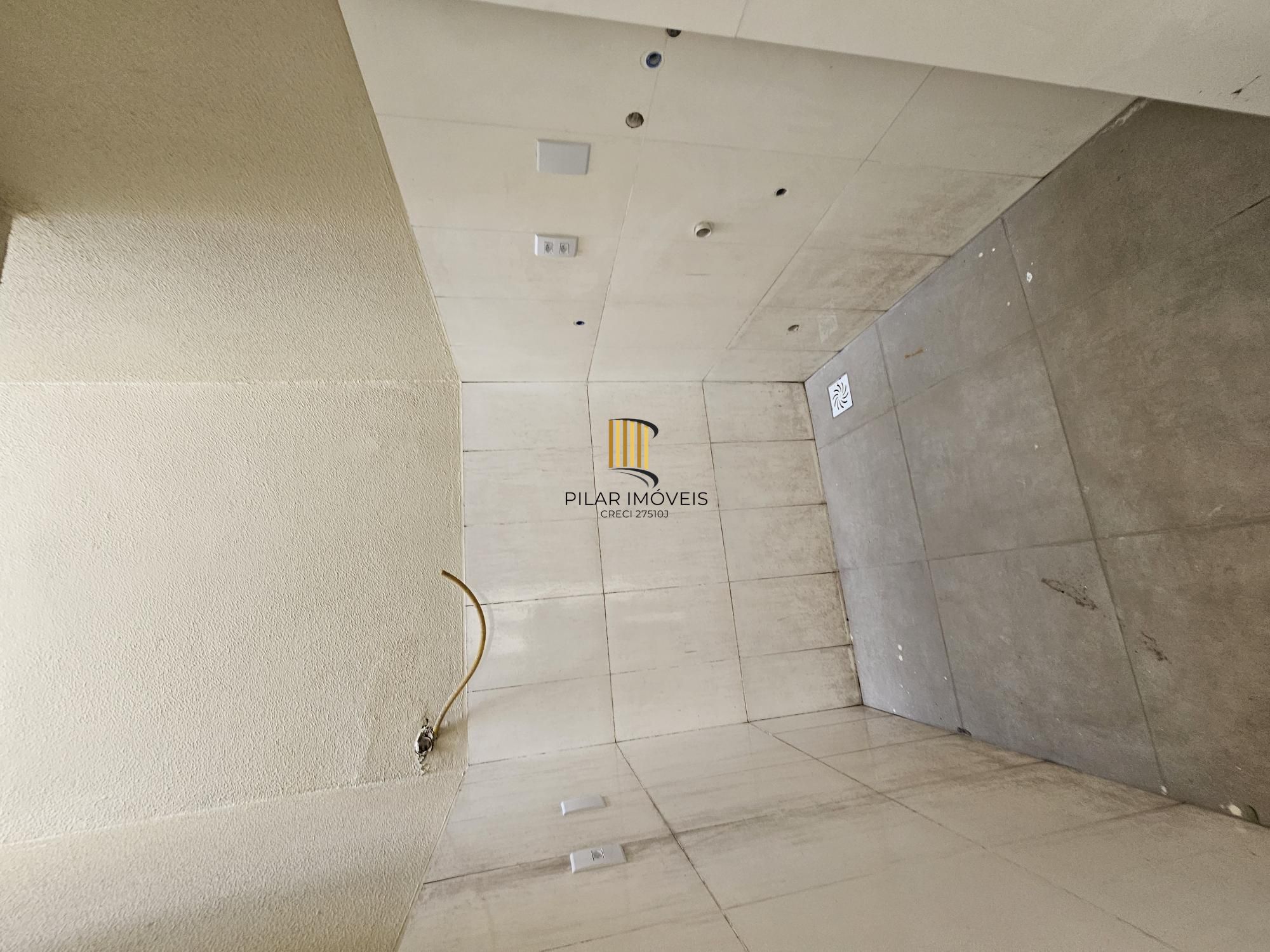 Casa de Condomínio 3 dormitórios no bairro Glória