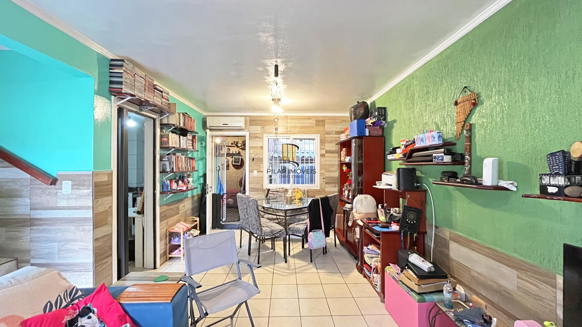 Casa de Condomínio 2 dormitórios no bairro Hípica