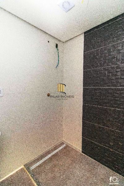 Casa Condominio para Venda - 115m², 2 dormitórios, sendo 1 suites, 2 vagas - Tristeza