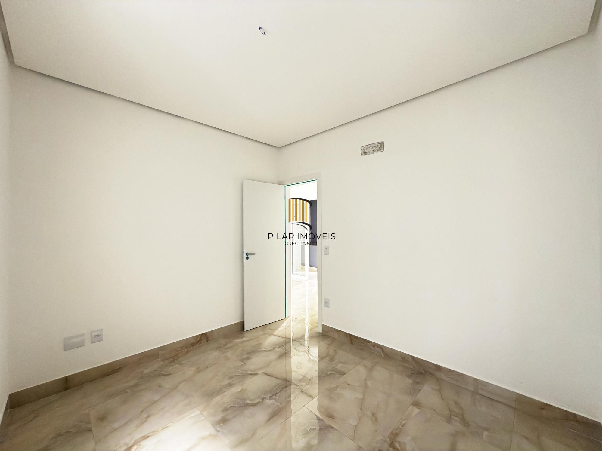 Casa Térrea 3 dormitorios Residencial Lagos de Nova  Ipanema - Bairro Hipica