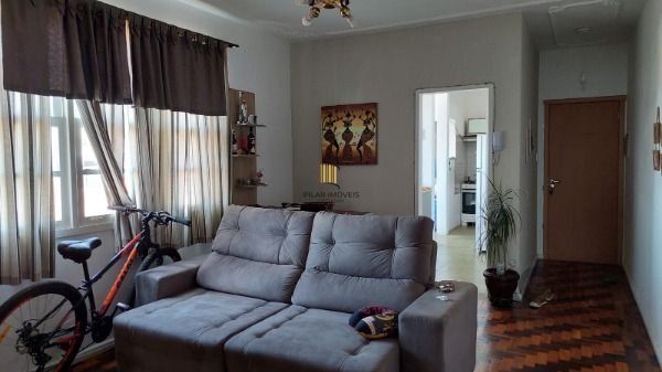 Apartamento em Porto Alegre, no bairro Azenha, com 2 dormitório(s), e 2 banheiros, à venda. - Pilar Imóveis