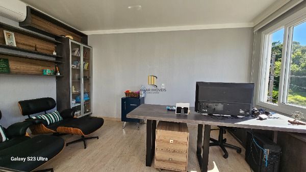 Casa Condominio em Porto Alegre, no bairro Aberta Dos Morros, com 3 dormitório(s), e 3 banheiros, à venda.