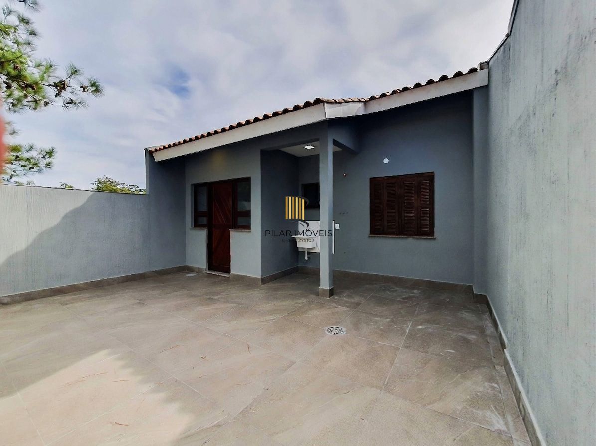 No bairro Hípica residência térrea com 2 dormitórios