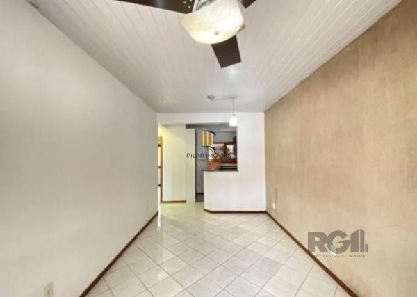 Casa 2 dormitórios no bairro Hípica