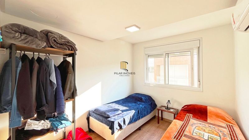 Casa de Condomínio 4 dormitórios no bairro Praia de Belas