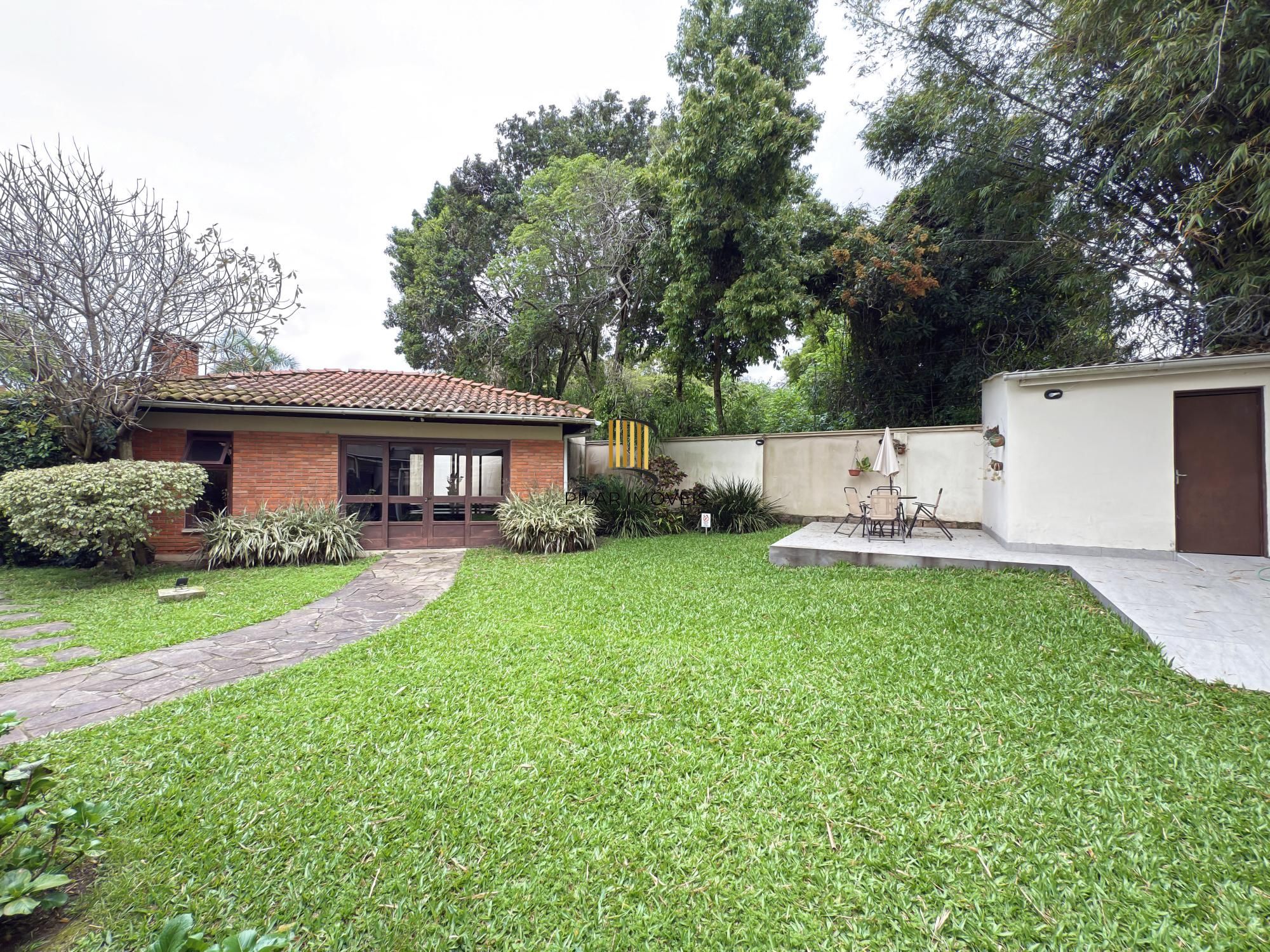 Apartamento Mobiliado na Tristeza - 1 dormitório e box escriturado