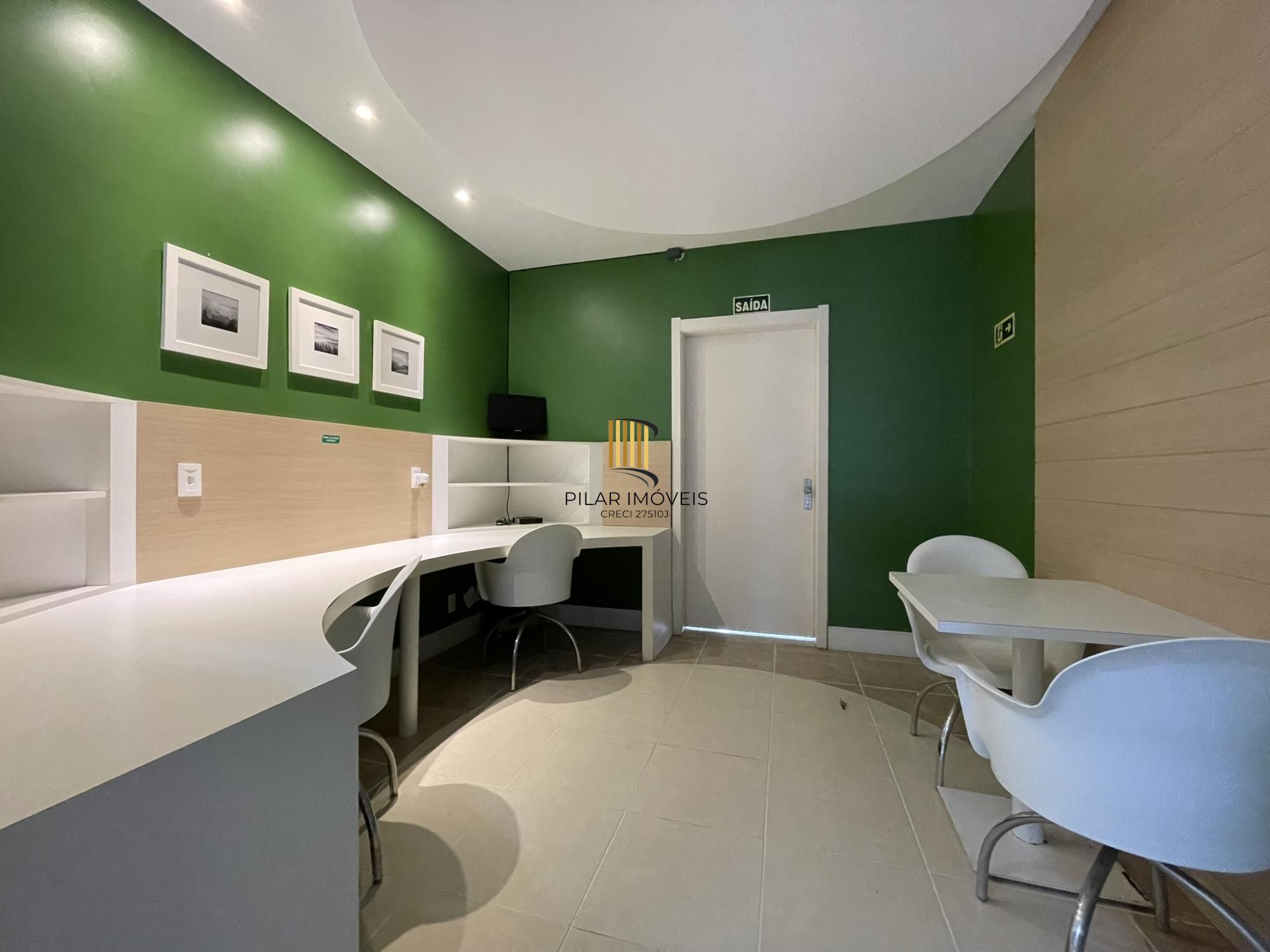 Excelente apto próximo ao Shopping Bourbon Teresópolis de 2 dormitórios com suíte em andar alto