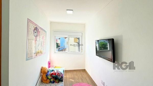 Casa em Porto Alegre, no bairro Hípica, com 2 dormitório(s), à venda.