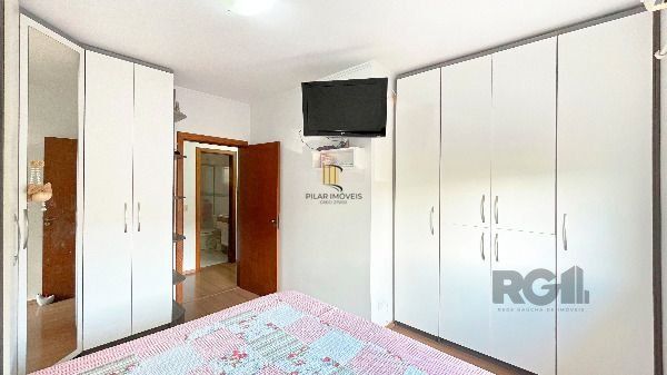 Casa Condominio em Porto Alegre, no bairro Aberta dos Morros, com 2 dormitório(s), e 2 banheiros, à venda.