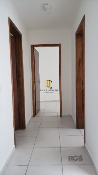 Apartamento em Porto Alegre, no bairro Chapéu do Sol, com 2 dormitório(s), e 2 banheiros, à venda.