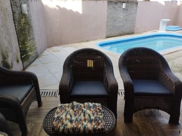 Casa 3 dormitórios no bairro Aberta dos Morros