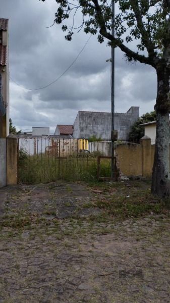 Terreno em Porto Alegre, no bairro Espírito Santo, à venda.