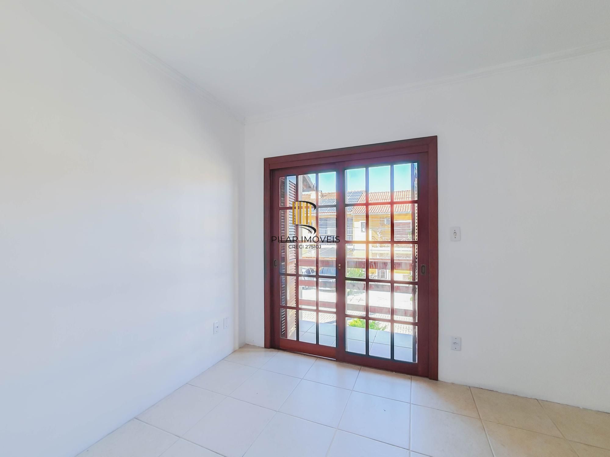 Casa de Condomínio 3 dormitórios no bairro Hípica
