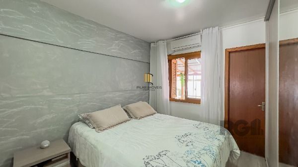 Casa 3 dormitórios no bairro Hípica