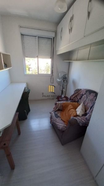 Apartamento em Porto Alegre, no bairro Cavalhada, com 2 dormitório(s), e 2 banheiros, à venda.