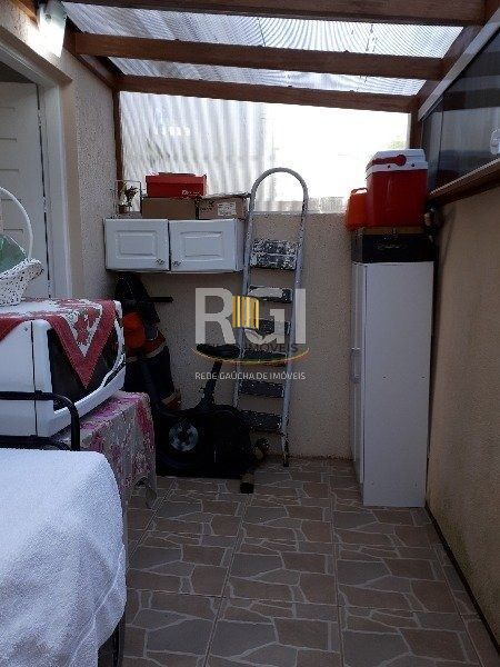 Casa Condominio para Venda - 58m², 2 dormitórios, 1 vaga - Restinga