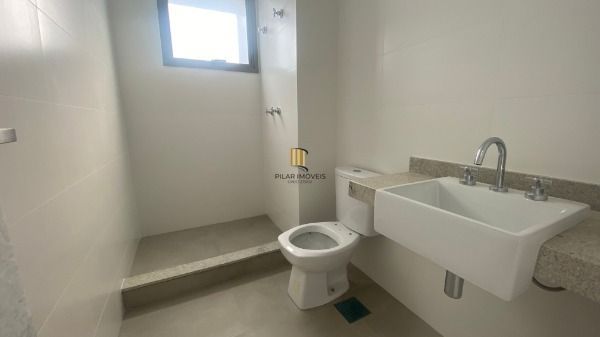 Apartamento para Venda - 149.32m², 3 dormitórios, sendo 3 suites, 2 vagas - Tristeza