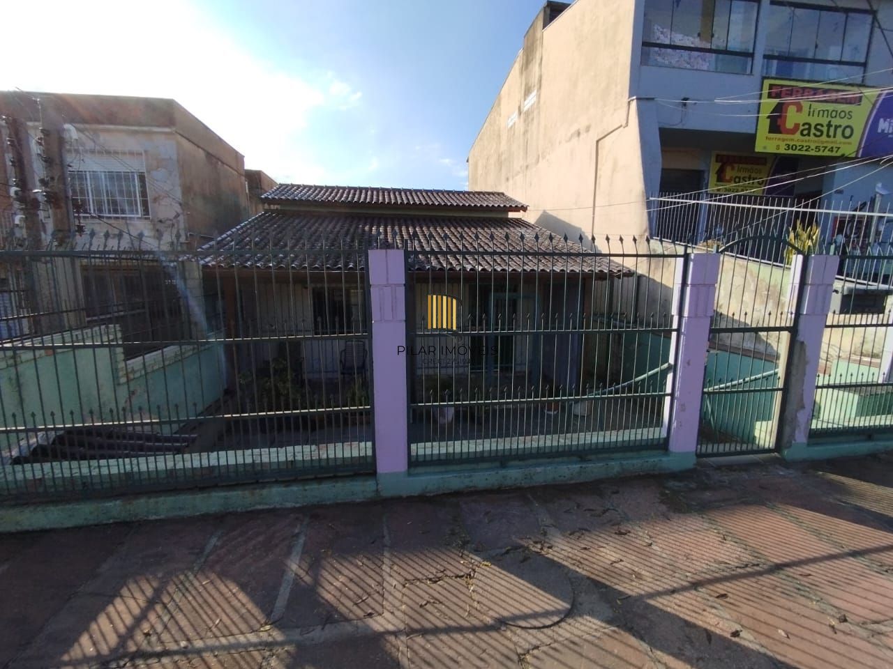 Casa 2 dormitórios no bairro Tristeza - Pilar Imóveis