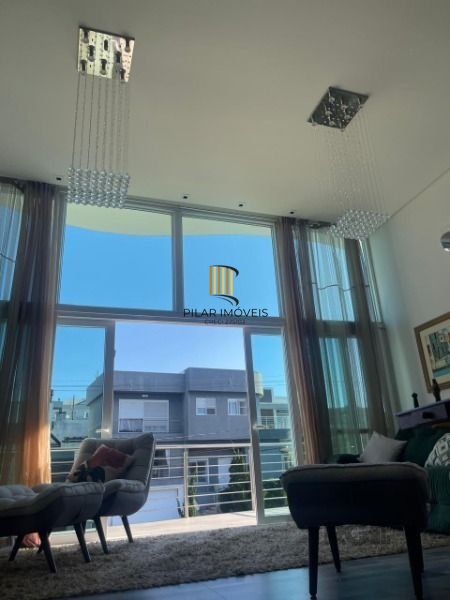 Casa Condominio em Porto Alegre, no bairro Jardim Carvalho, com 3 dormitório(s), à venda.