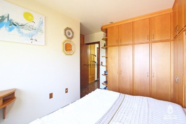 Casa Condominio para Venda - 258m², 3 dormitórios, sendo 1 suites, 2 vagas - Jardim Isabel