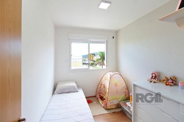 Casa 3 dormitórios no bairro Hípica