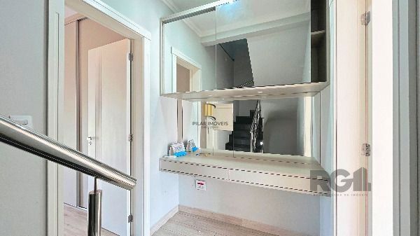 Casa para Venda - 166.54m², 3 dormitórios, sendo 3 suites, 2 vagas - Hípica