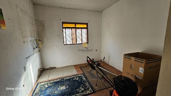 Casa em Porto Alegre, no bairro Tristeza, com 3 dormitório(s), e 3 banheiros, à venda.