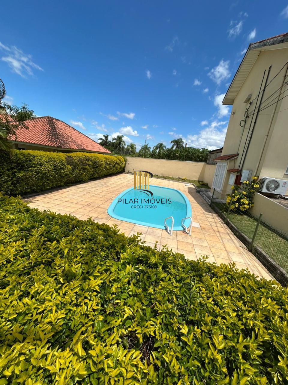 Casa de Condomínio 2 dormitórios no bairro Hípica