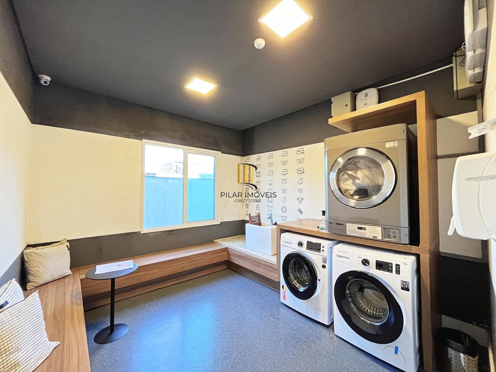 Apartamento de 2 dormitórios no Cristal