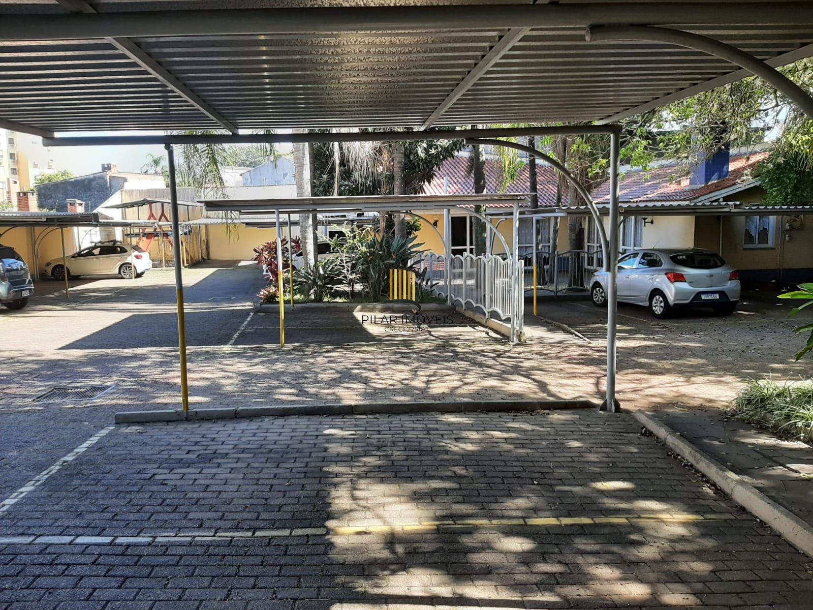 Apartamento 2 dormitórios no bairro Cavalhada