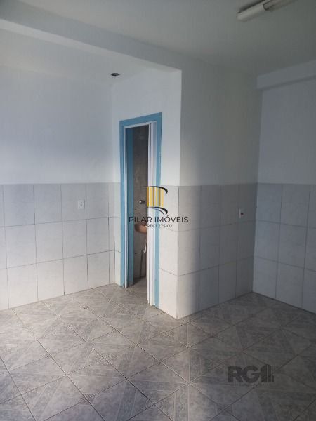 Casa em Porto Alegre, no bairro Cavalhada, com 3 dormitório(s), e 3 banheiros, à venda.