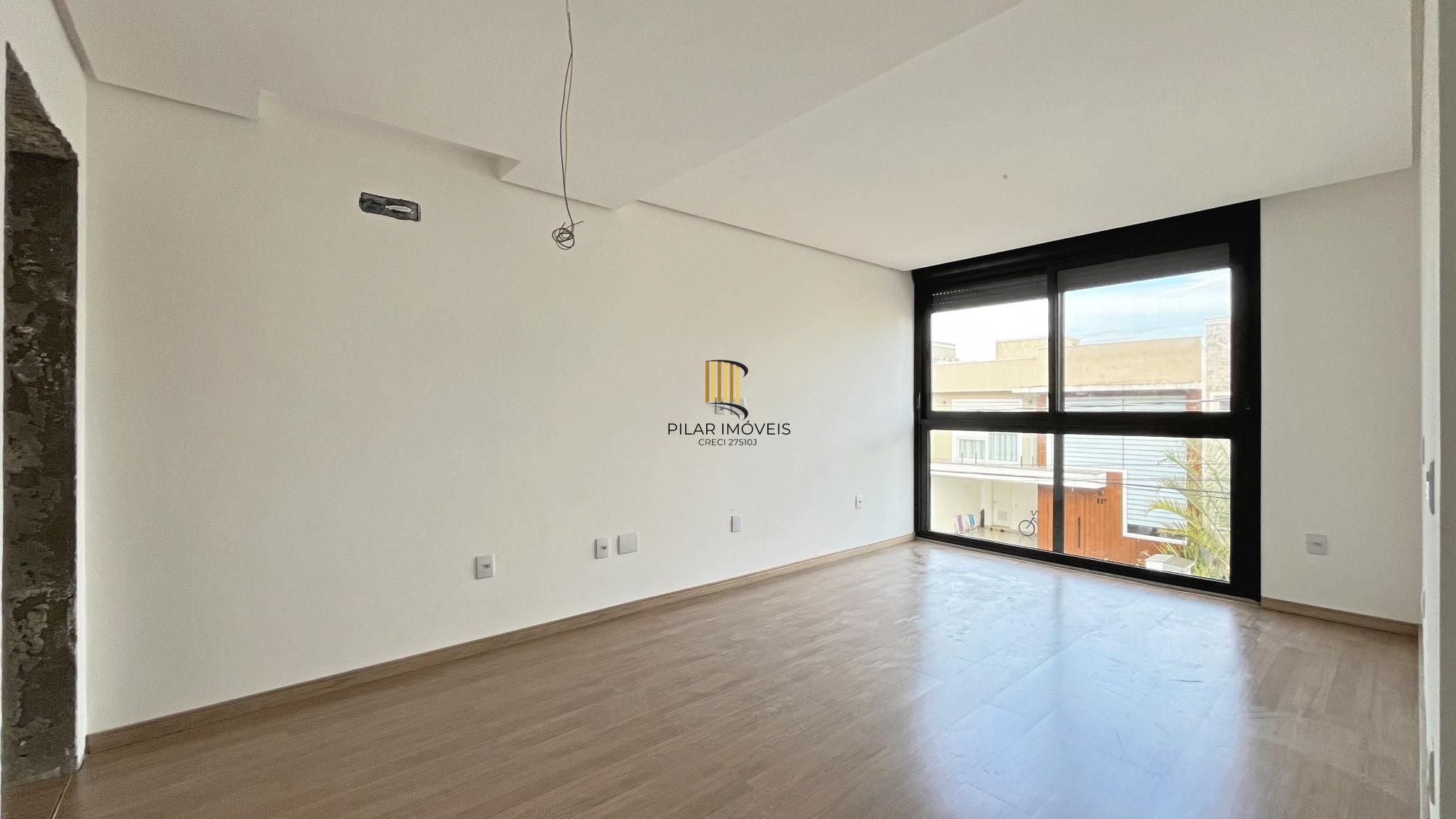 Casa Condominio em Porto Alegre, no bairro Hípica, com 3 dormitório(s), e 3 banheiros, à venda.