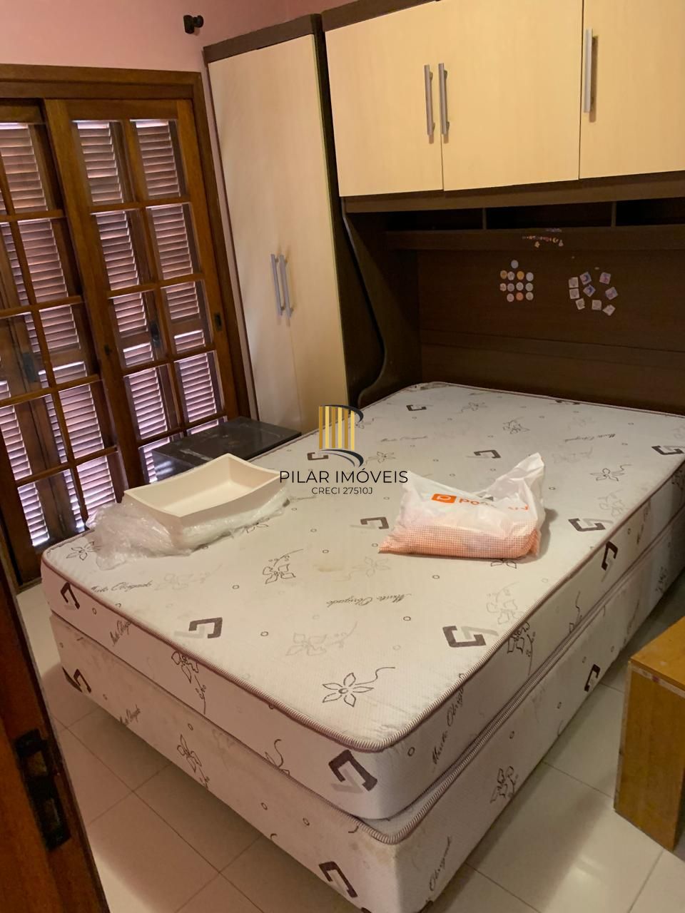 No bairro Serraria, casa em condomínio com 3 dormitórios