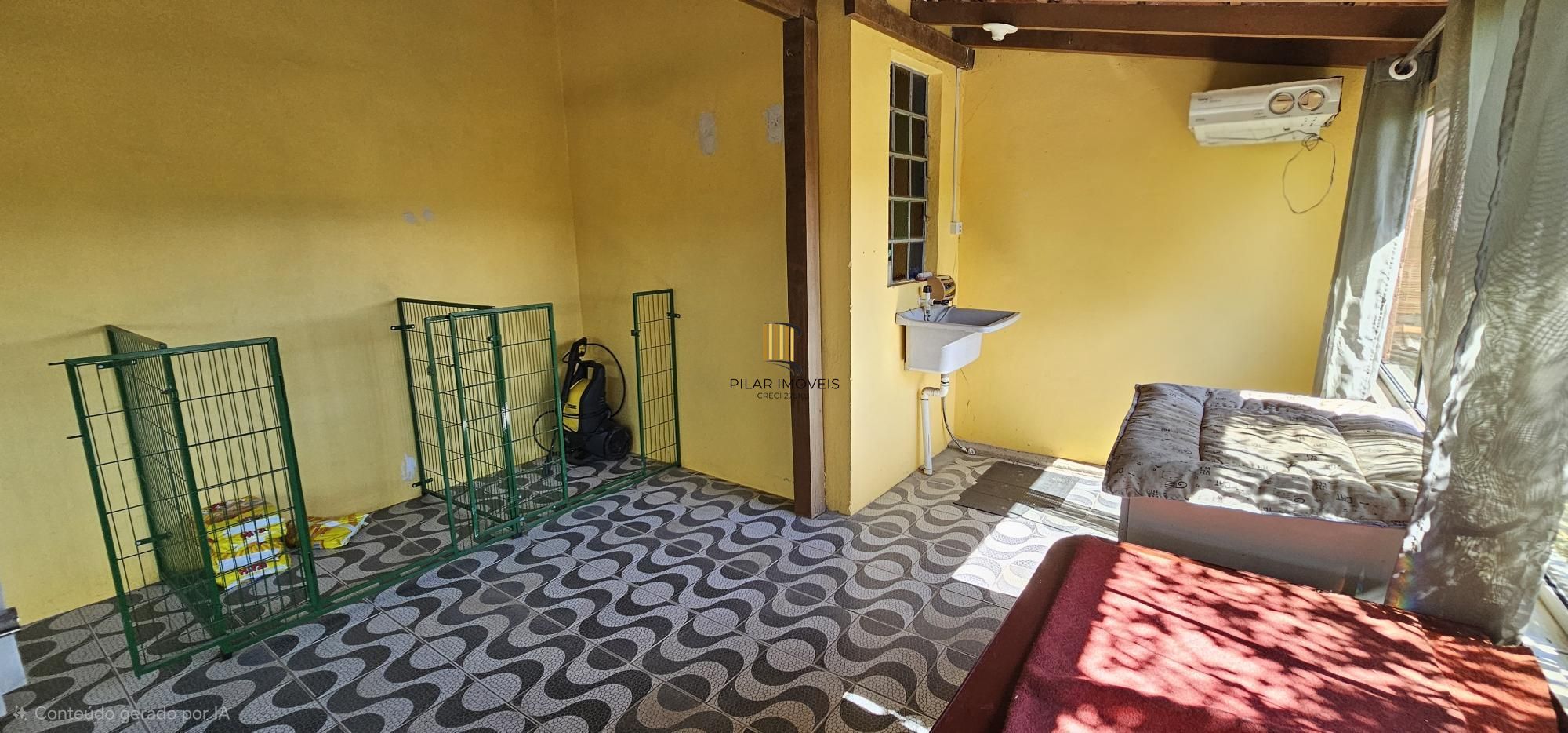 Casa 4 dormitórios no bairro Restinga