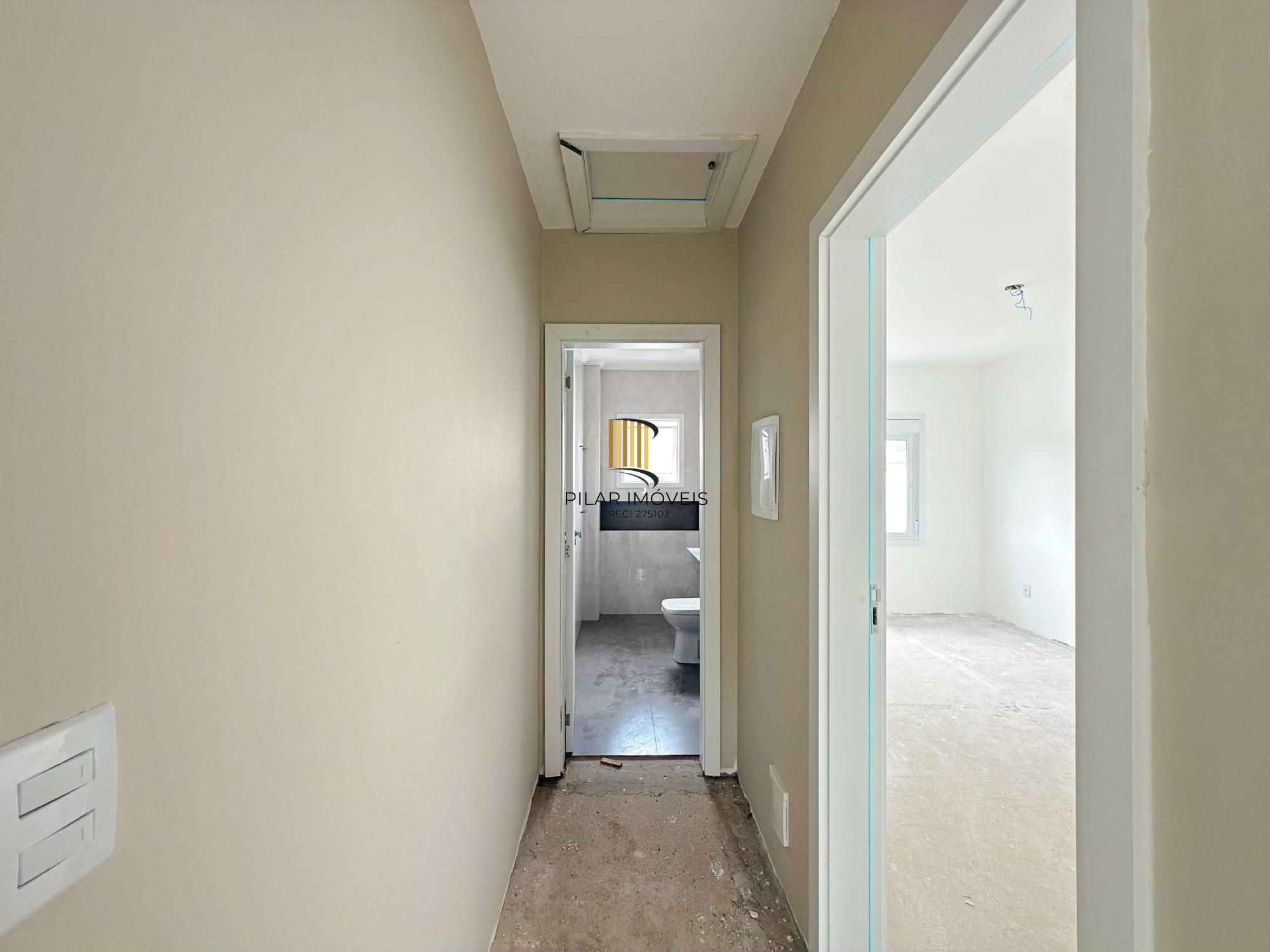 Casa no Lagos de Nova Ipanema, com 4 dormitório(s), e 4 banheiros, à venda.