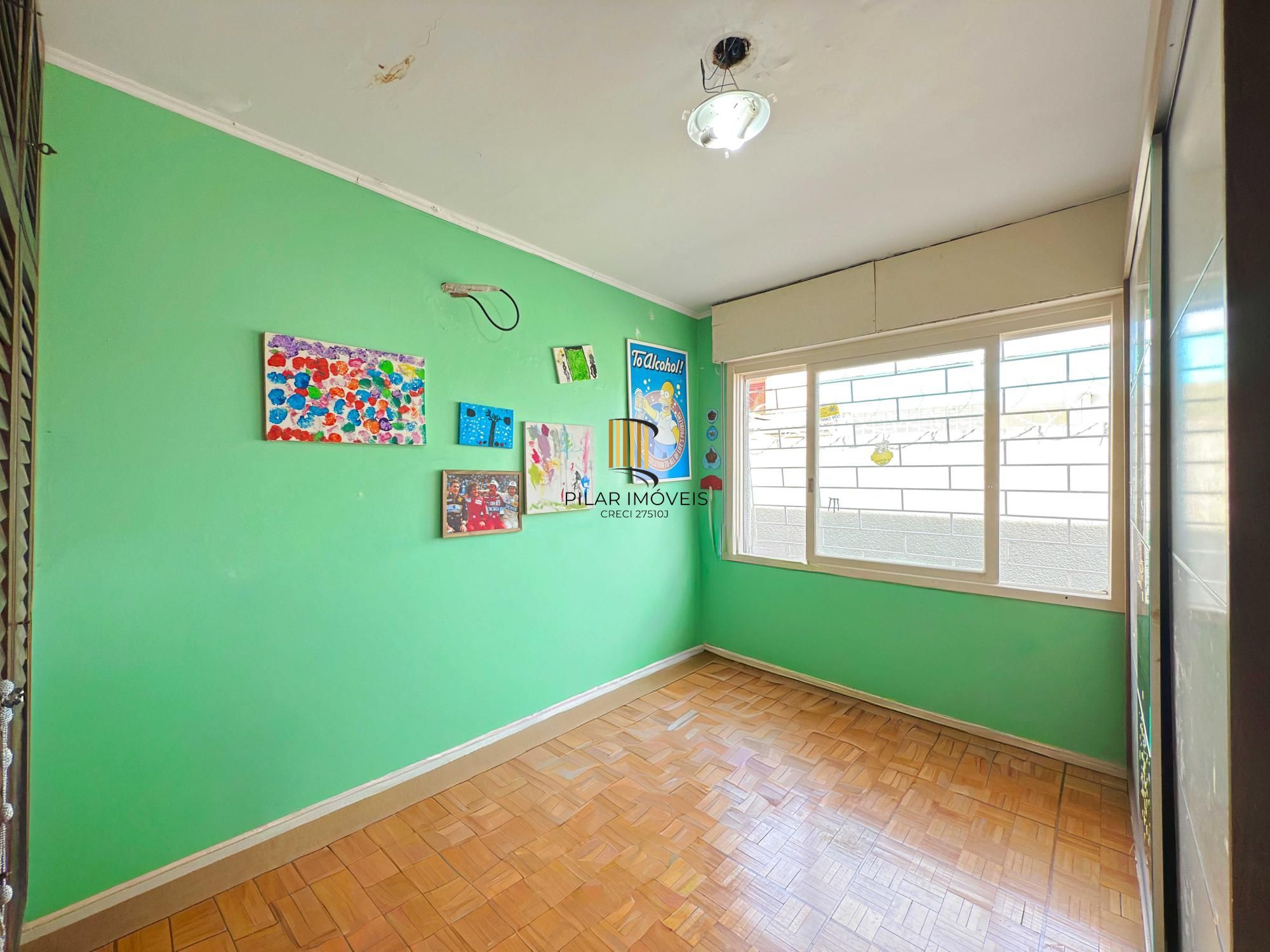 Casa Térrea com Piscina e 3 Dormitórios – Coração de Ipanema