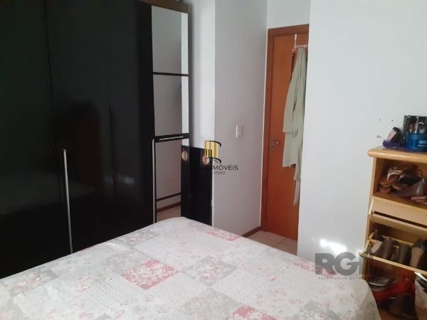 Casa 3 dormitórios no bairro Hípica