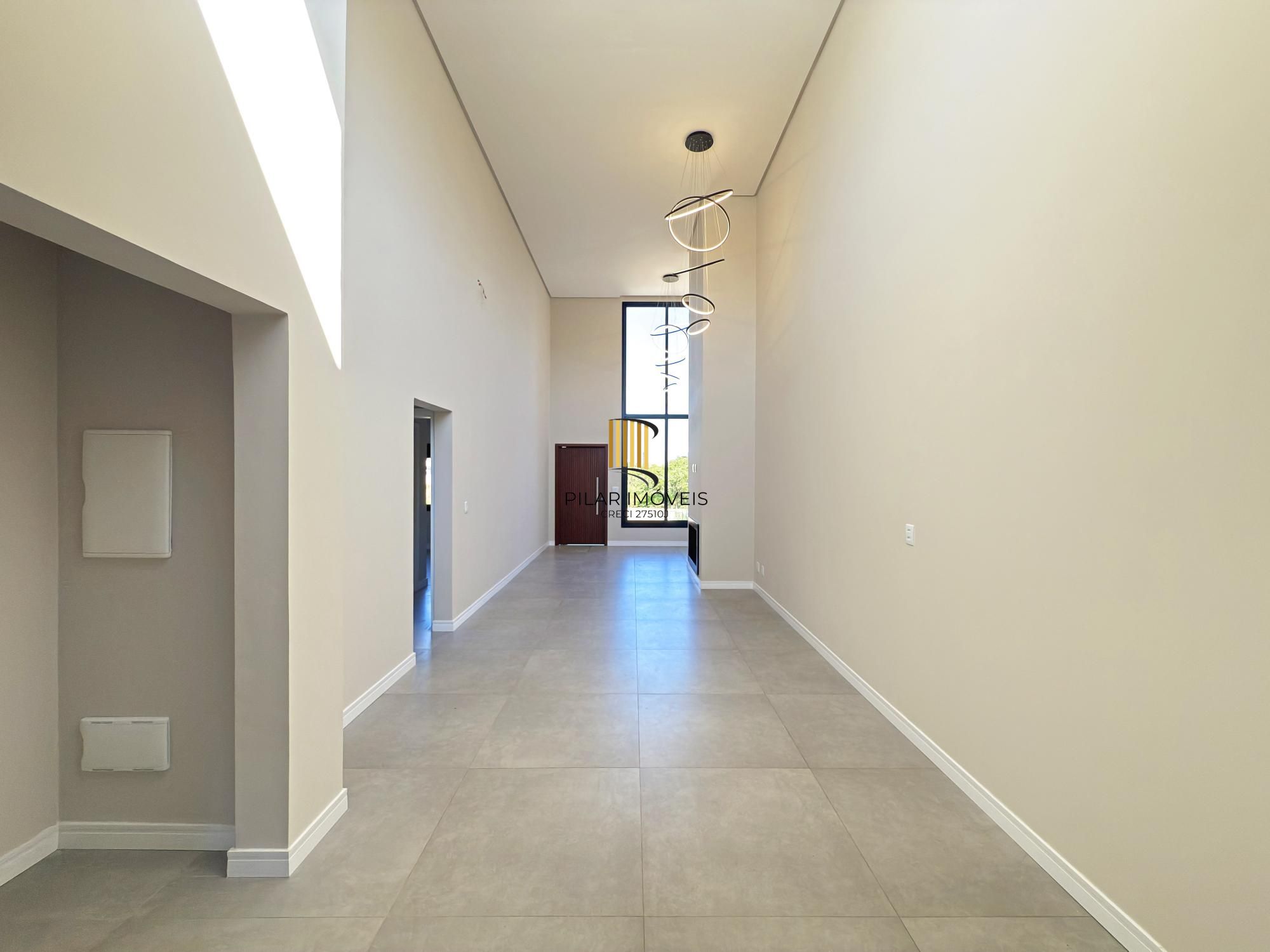 Residência  com 3 suítes no Lagos de Nova Ipanema