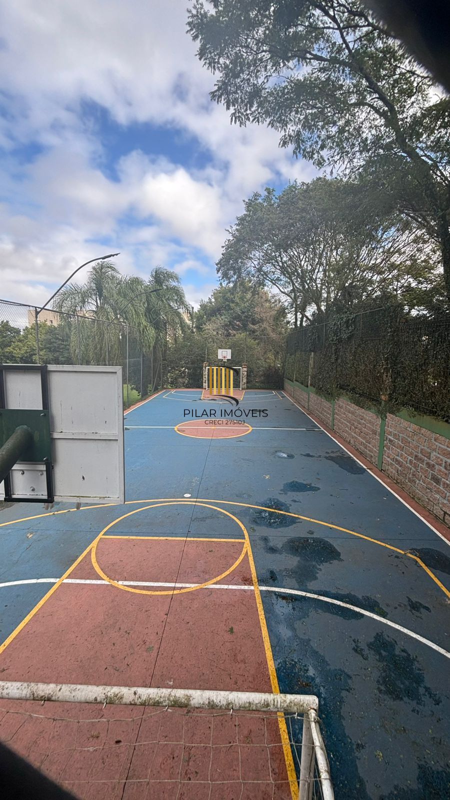 Linda cobertura, 3 quartos, 1 suíte, infra completa no bairro Ipanema, com ofurô.