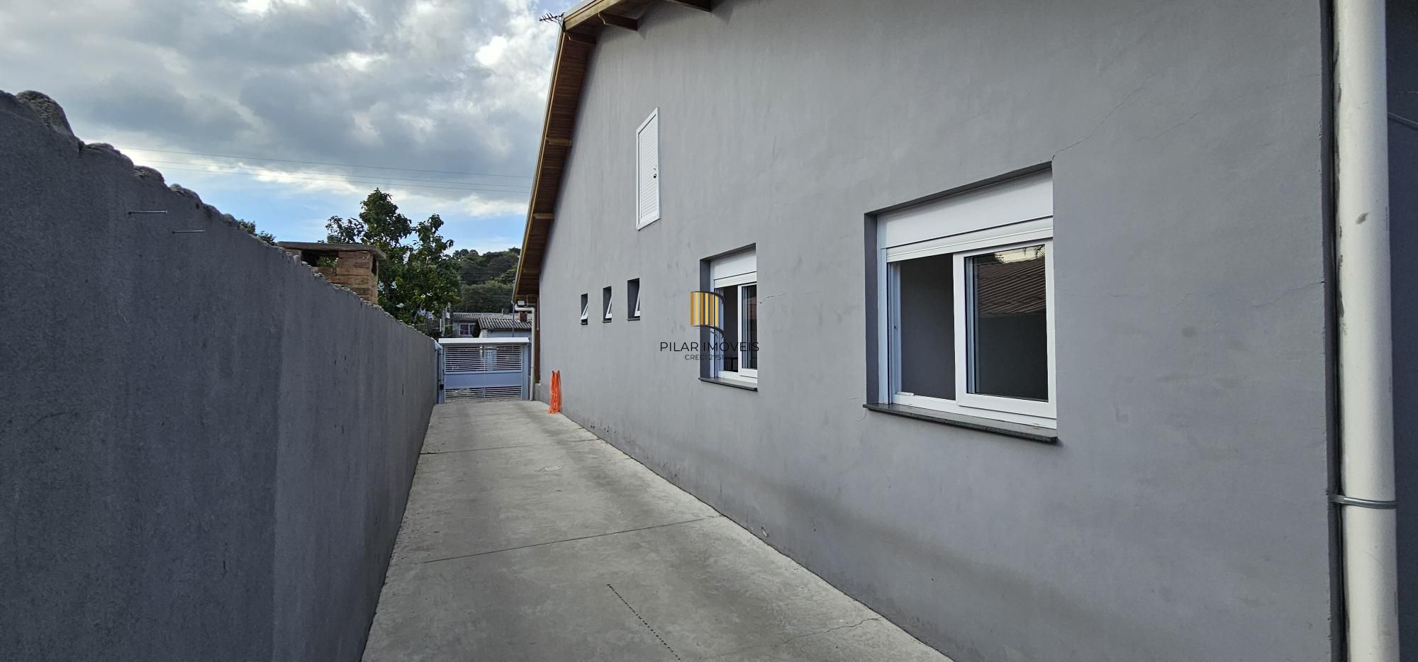 Casa 3 dormitórios no bairro Espírito Santo