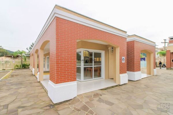 Casa de Condomínio 2 dormitórios no bairro Hípica