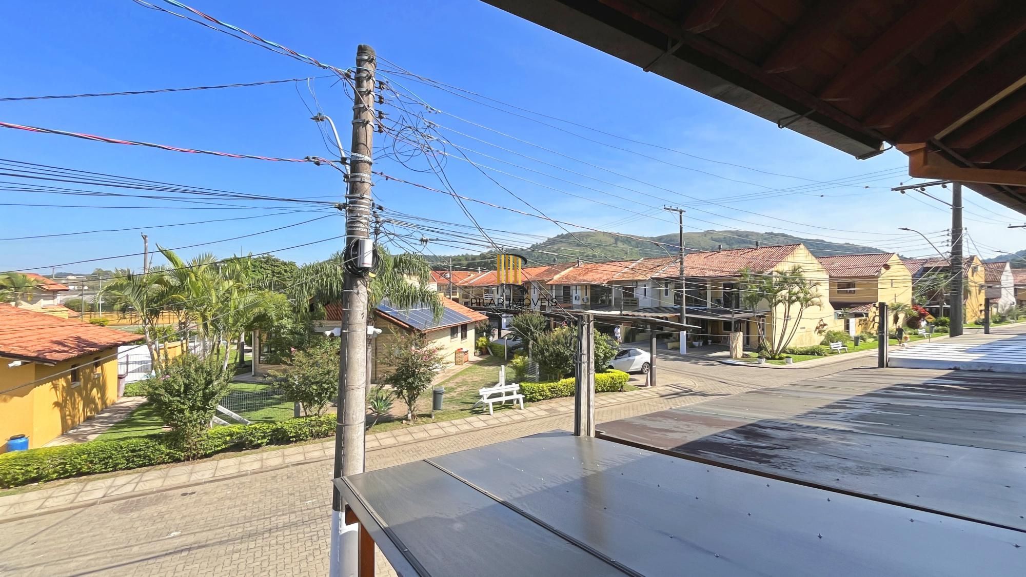 Casa de Condomínio 3 dormitórios no bairro Aberta dos Morros